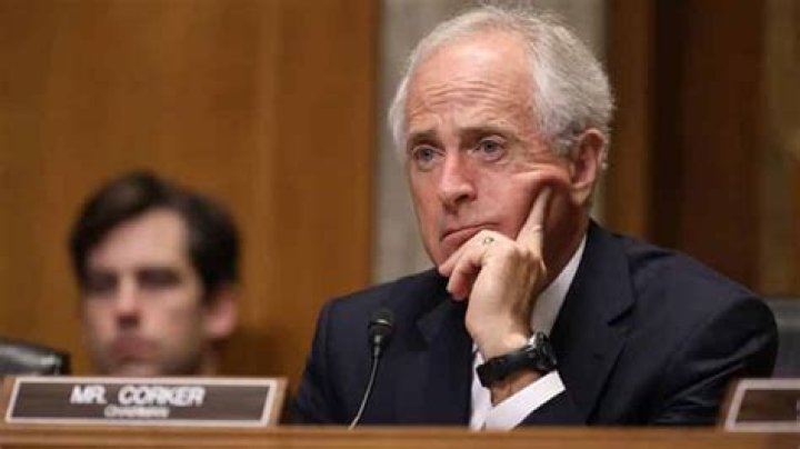 
Is Bob Corker Married? His Bio, Age, Wife and Net worth 