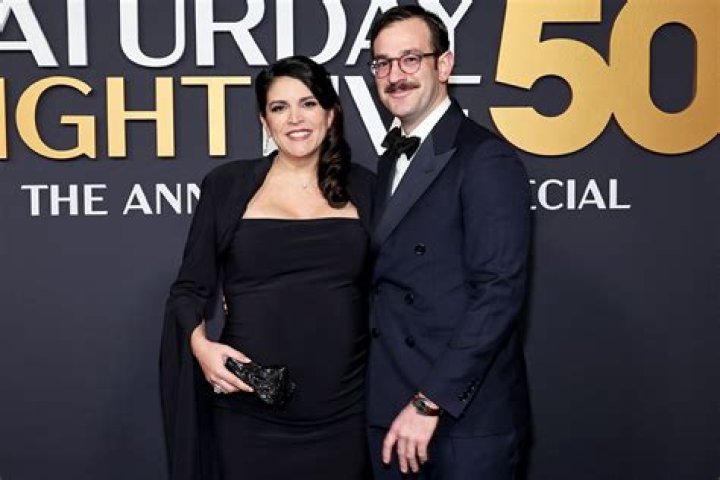 Is Cecily Strong Married, Who Is Cecily Strongs Partner?