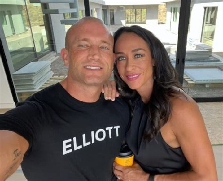 
Is Chris Baris Married? HIs Bio, Age, Wife, Net worth, Height and Weight 