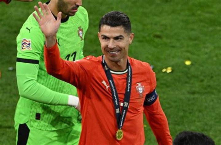 
Is Cristiano Ronaldo Gay or Bi? All About His Gay Rumors and Love Life 