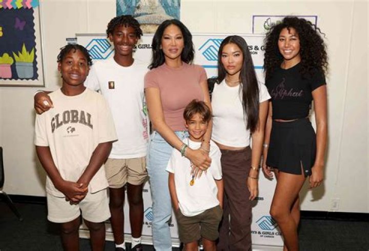 
Is Kimberly Ann Vadala Married? Her Bio, Age, Husband, Kids and Net worth 
