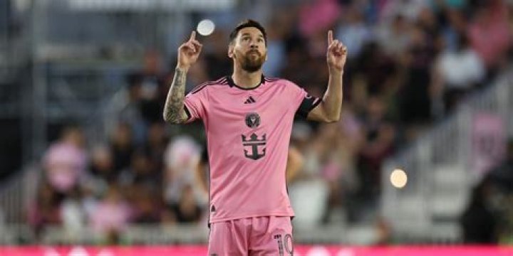 Is Lionel Messi Gay? What is The Sexuality of Argentine Professional Footballer?