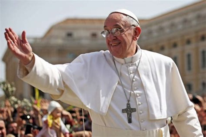 
Is Pope Benedict sick? Prayers pour in as Pope Francis provides concerning update 