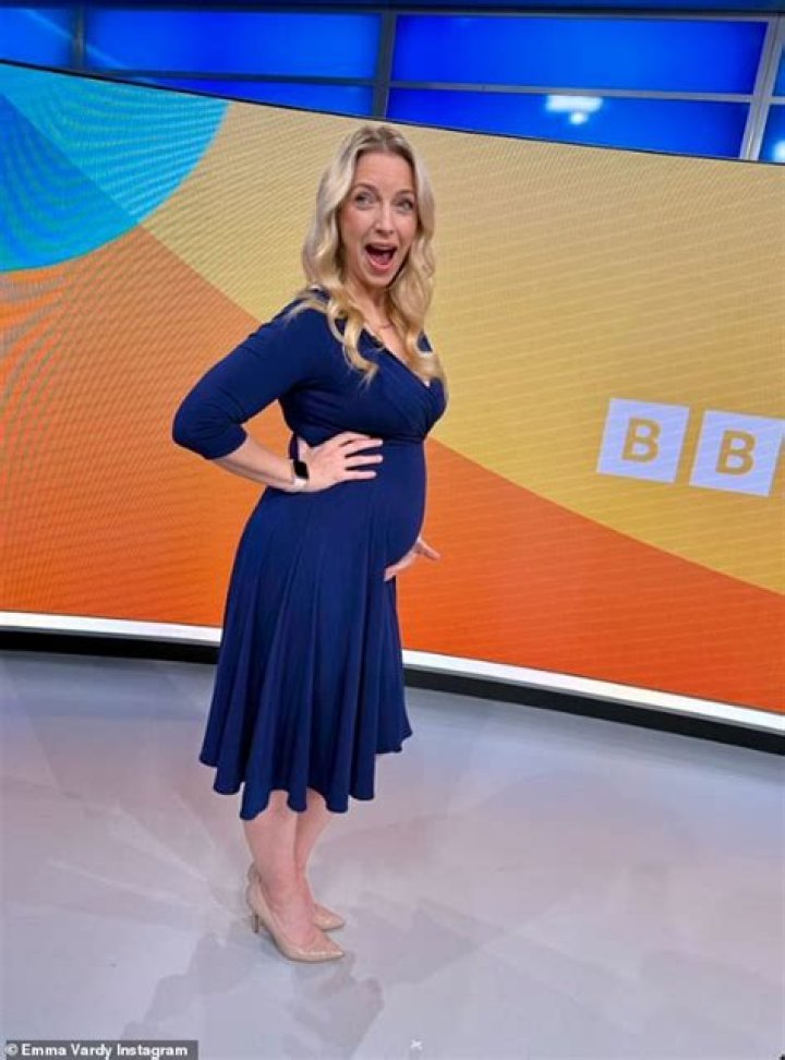 
Is Rachel Mackley Pregnant Again? Weather Presenter’s Instagram And Wikipedia Bio 