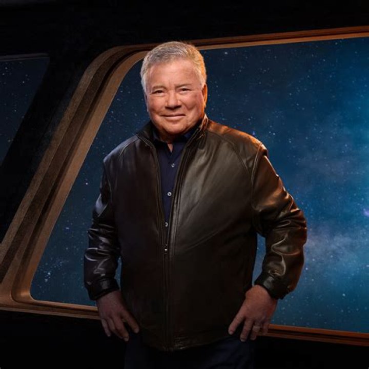 Is William Shatner Gay? Age, Height, Net Worth