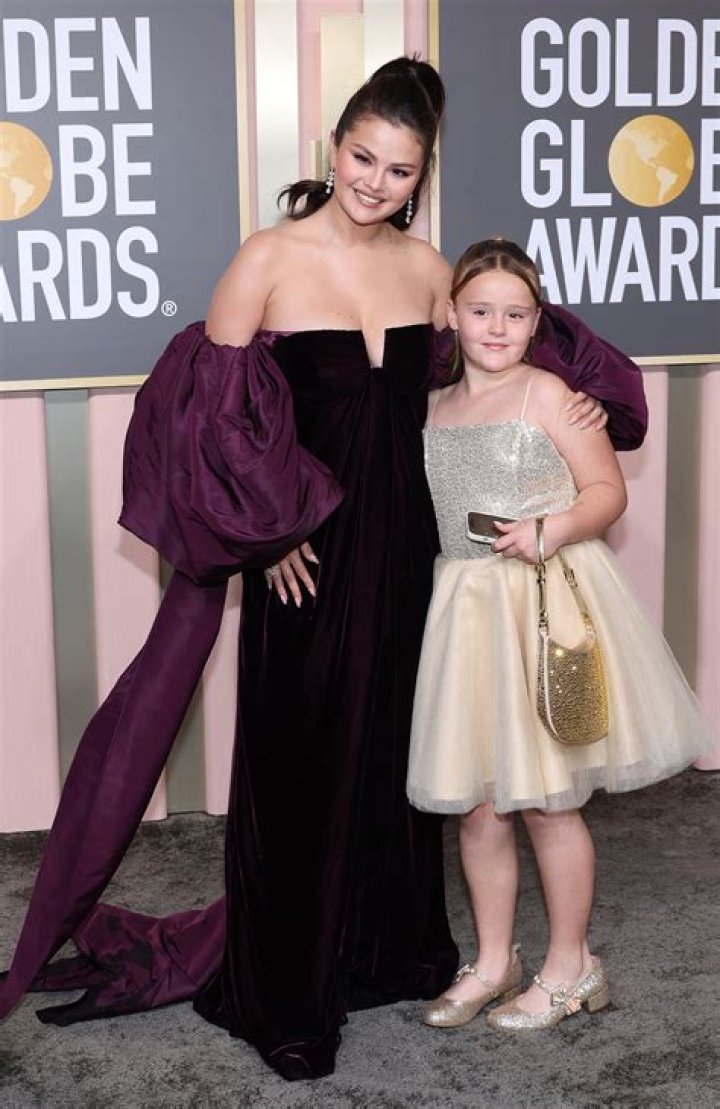 Isabella Gomez Height, Weight, Net Worth, Age, Birthday, Wikipedia, Who, Instagram, Biography