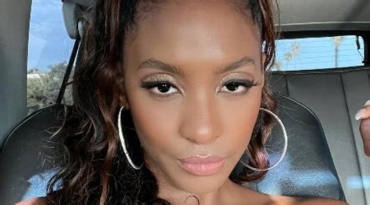 
Itsbbylilly Height, Weight, Net Worth, Age, Birthday, Wikipedia, Who, Nationality, Biography 