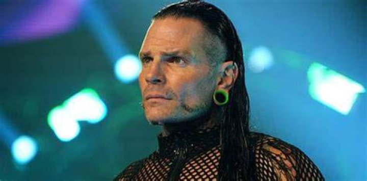 Jeff Hardy Height, Weight, Net Worth, Age, Birthday, Wikipedia, Who, Nationality, Biography