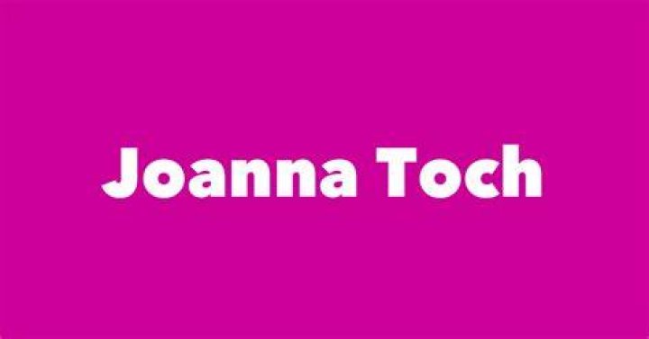 
Joanna Toch Age, Birthday, Wikipedia, Who, Nationality, Biography 