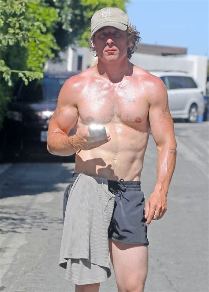 
Joe Brady Height, Weight, Net Worth, Age, Birthday, Wikipedia, Who, Nationality, Biography 