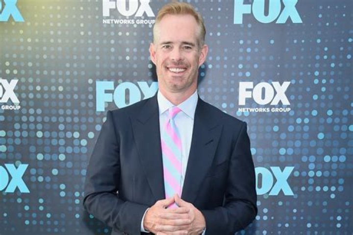 
Joe Buck’s Wife Michelle Beisner-Buck Wiki, Net Worth, Height 