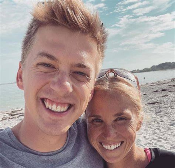 
Jordan Hasay Boyfriend Ryan Hogan Is A Event Management Professional 