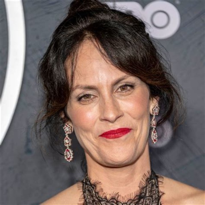 Julie Young Height, Weight, Net Worth, Age, Birthday, Wikipedia, Who, Nationality, Biography