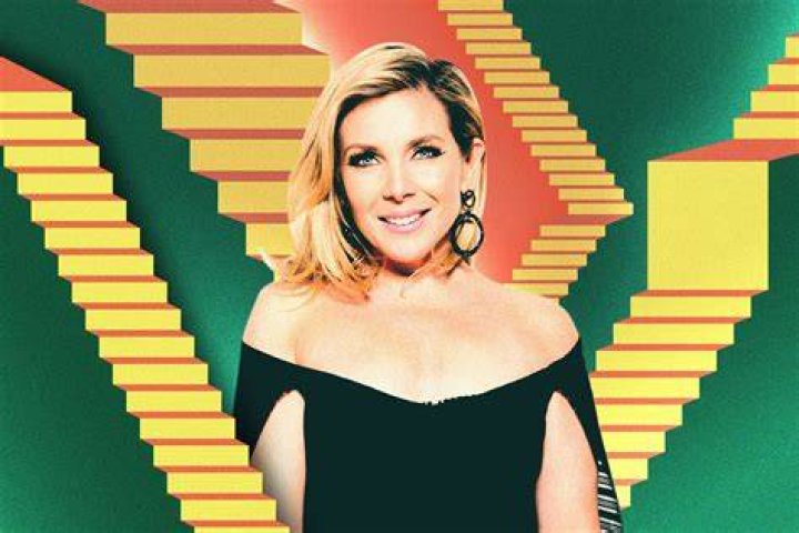 
June Diane Raphael Joins the World of ‘Everything’s Trash’ in Sneak Peek 