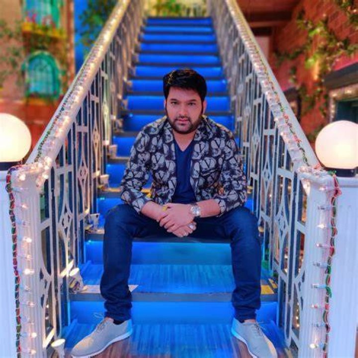 Kapil Sharma Height, Weight, Net Worth, Age, Birthday, Wikipedia, Who, Instagram, Biography
