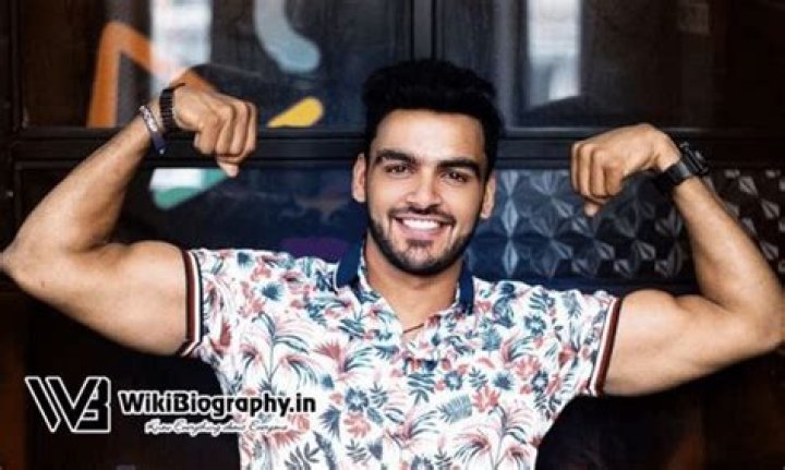 Kashish Thakur Height, Weight, Net Worth, Age, Birthday, Wikipedia, Who, Instagram, Biography