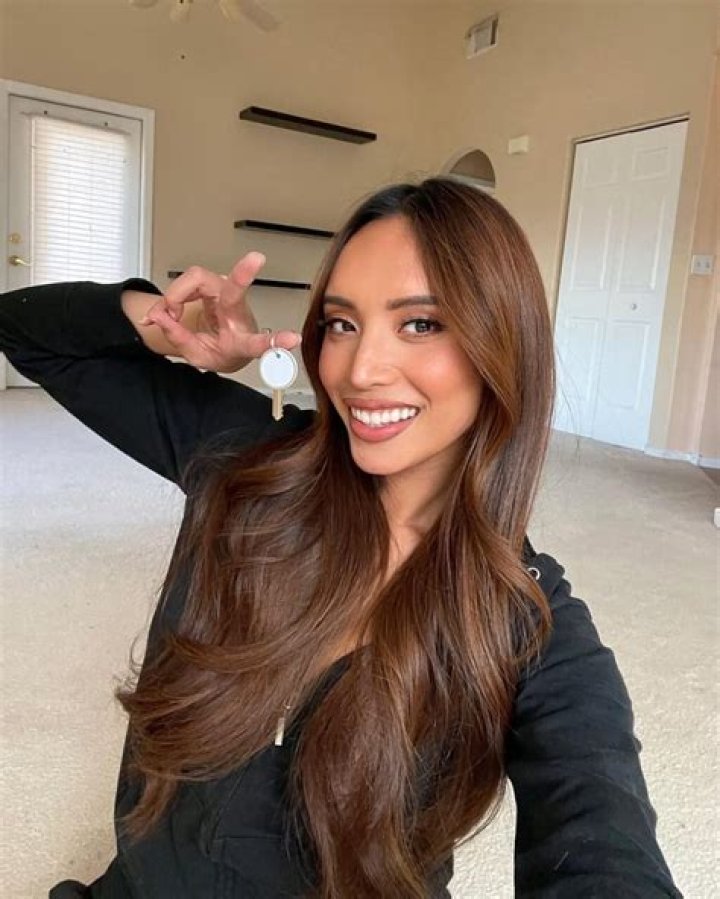 Kataluna Enriquez Height, Weight, Net Worth, Age, Birthday, Wikipedia, Who, Nationality, Biography