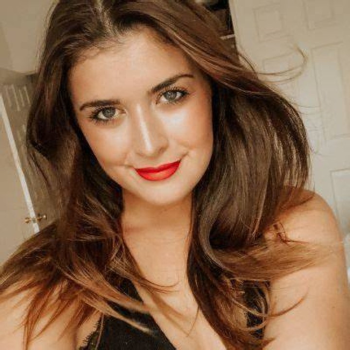 
Katy Bellotte Height, Weight, Net Worth, Age, Birthday, Wikipedia, Who, Nationality, Biography 
