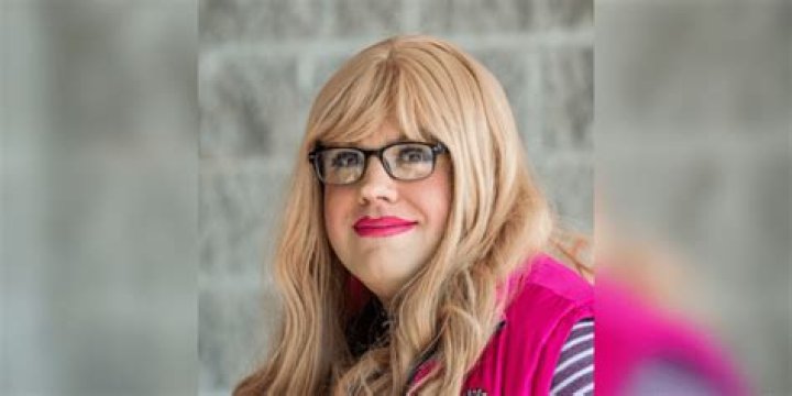 
Kayla LeMieux Height, Weight, Net Worth, Age, Birthday, Wikipedia, Who, Nationality, Biography 
