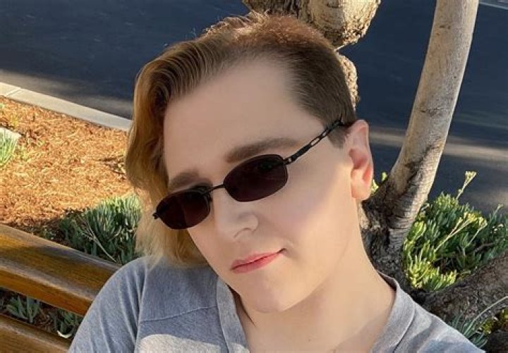 
Kdin Jenzen Rooster Teeth Net Worth 2022 and Inside Her Married Life 