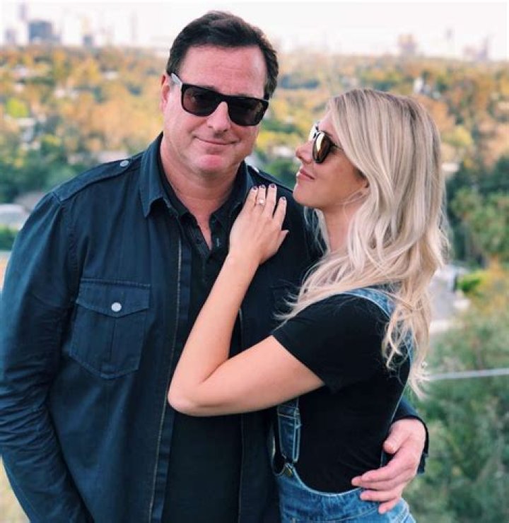 
Kelly Rizzo Remembers ‘Brilliant, Adorable’ Husband Bob Saget 1 Year After He Died: ‘I Miss His Sweetness’ 