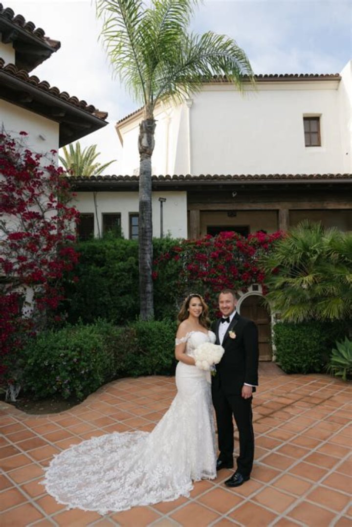 
Kenny Meiselas has been Married to his wife, Beth Katz Meiselas, since 2004 