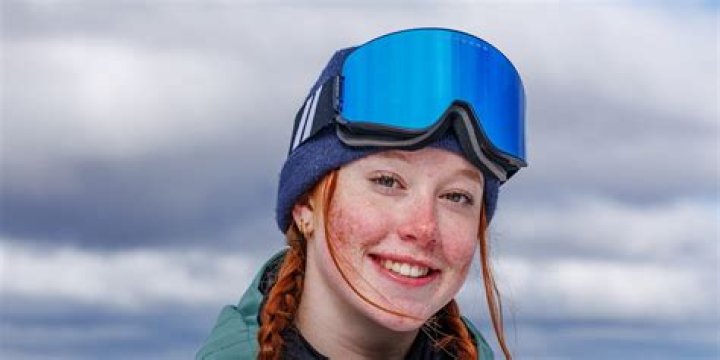 
Kirsty Muir Height, Weight, Net Worth, Age, Birthday, Wikipedia, Who, Nationality, Biography 