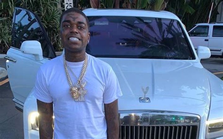 
Kodak Black Paid Months Of Rent For 28 Families Facing Eviction 
