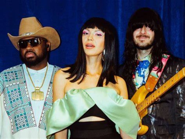Laura Lee Khruangbin Announces Pregnancy In An Iconic Instagram Post