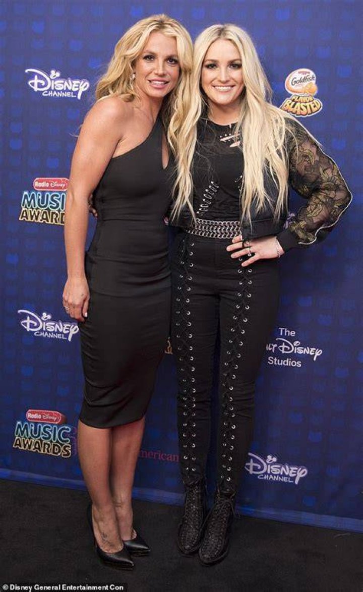 Laura Lynne Covington – Britney Spears’ Cousin Age And Photos