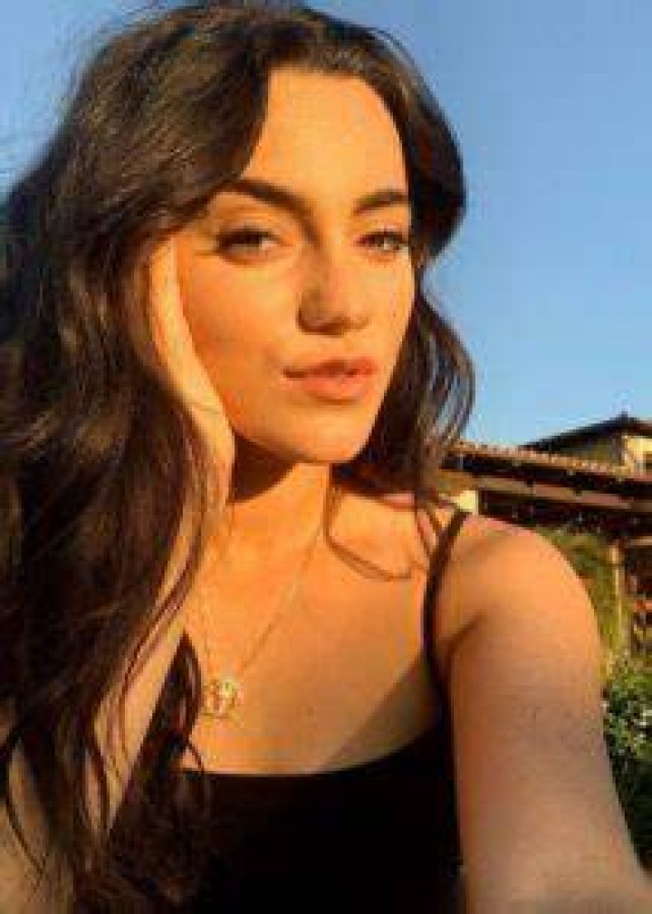 Liana Ramirez Height, Weight, Net Worth, Age, Wiki, Who, Instagram, Biography