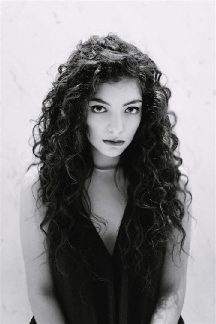 Lorde Height, Weight, Net Worth, Age, Birthday, Wikipedia, Who, Nationality, Biography