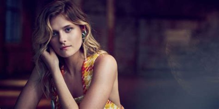 
Louisa Gummer net worth, boyfriend, body measurements, family, Wiki Bio 