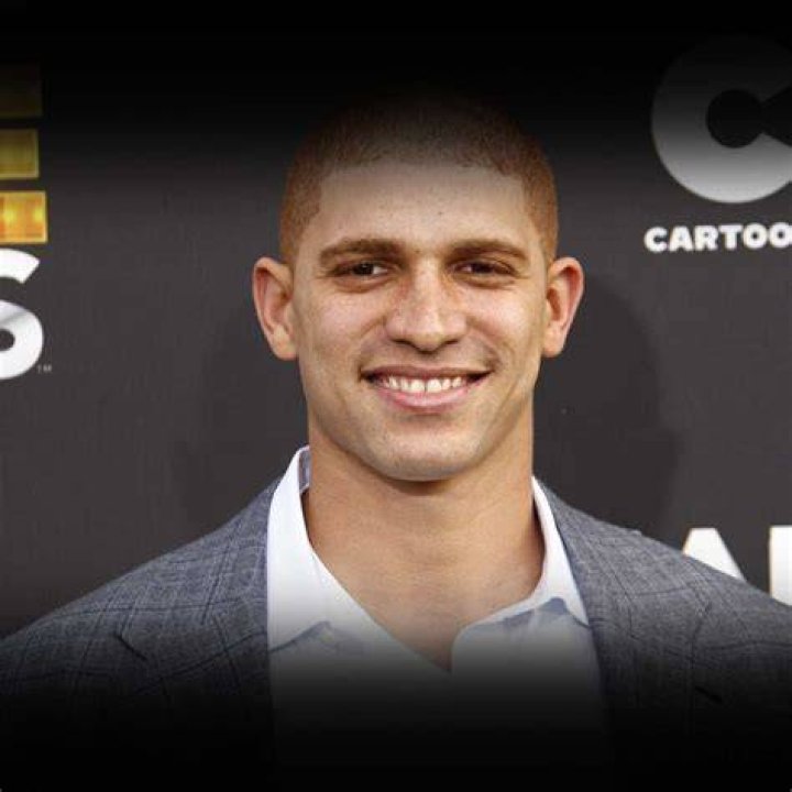 Lucas Mann Height, Weight, Net Worth, Age, Birthday, Wikipedia, Who, Nationality, Biography