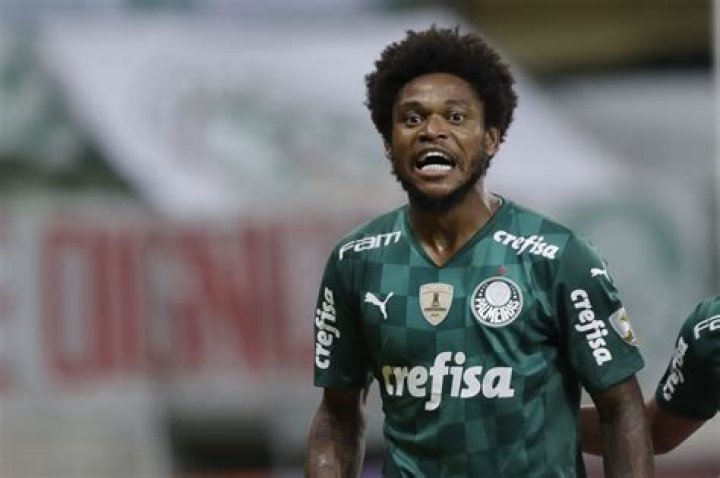
Luiz Felipe Height, Weight, Net Worth, Age, Birthday, Wikipedia, Who, Nationality, Biography 