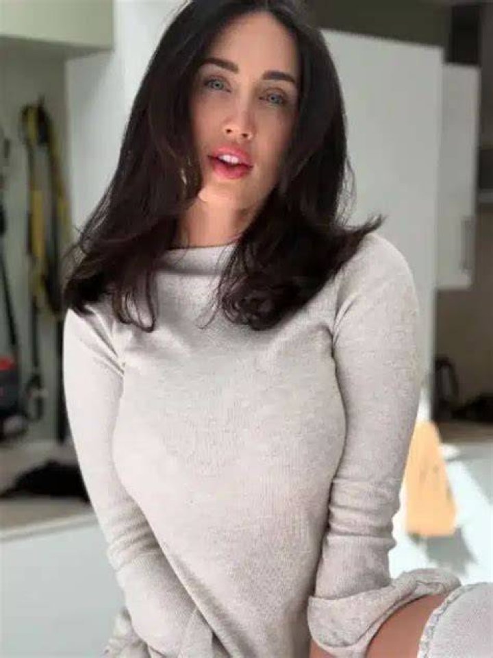 
Madalyn Sterne Height, Weight, Net Worth, Age, Wiki, Who, Instagram, Biography 