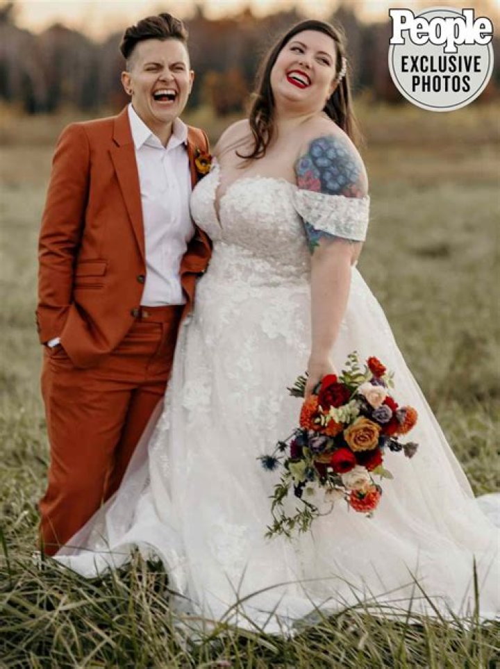 
Mary Lambert Weds Longtime Partner Wyatt Paige Hermansen in Maine 