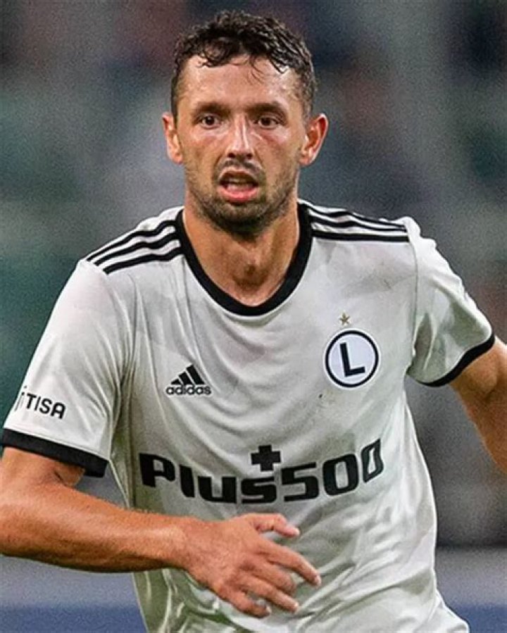 
Mateusz Wieteska Height, Weight, Net Worth, Age, Birthday, Wikipedia, Who, Instagram, Biography 