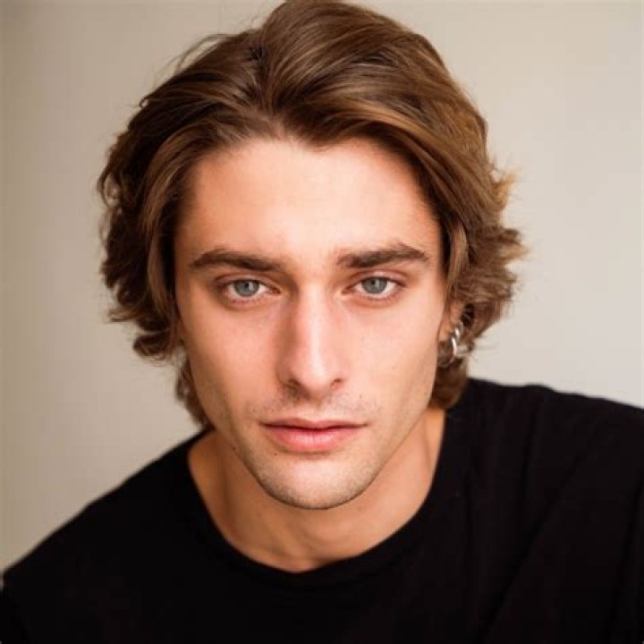 Maxence Danet-Fauvel Height, Weight, Net Worth, Age, Birthday, Wikipedia, Who, Nationality, Biography