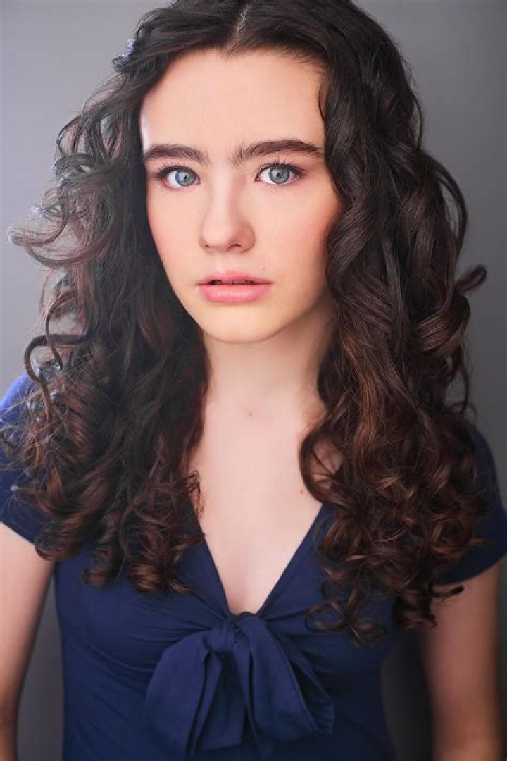 Maya McNair Height, Weight, Net Worth, Age, Birthday, Wikipedia, Who, Instagram, Biography