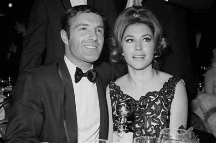 Meet Dee Jay Mathis – James Caan’s Ex-wife