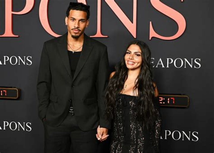 Meet Jawahir Khalifa From Too Hot To Handle: Age Wiki And Net Worth