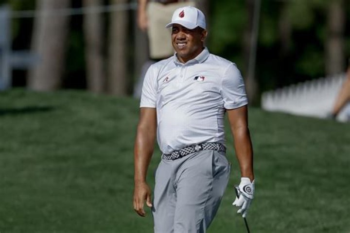 Meet Jhonattan Vegas Wife Hildegard Struppek On Twitter- Explore His Married Life
