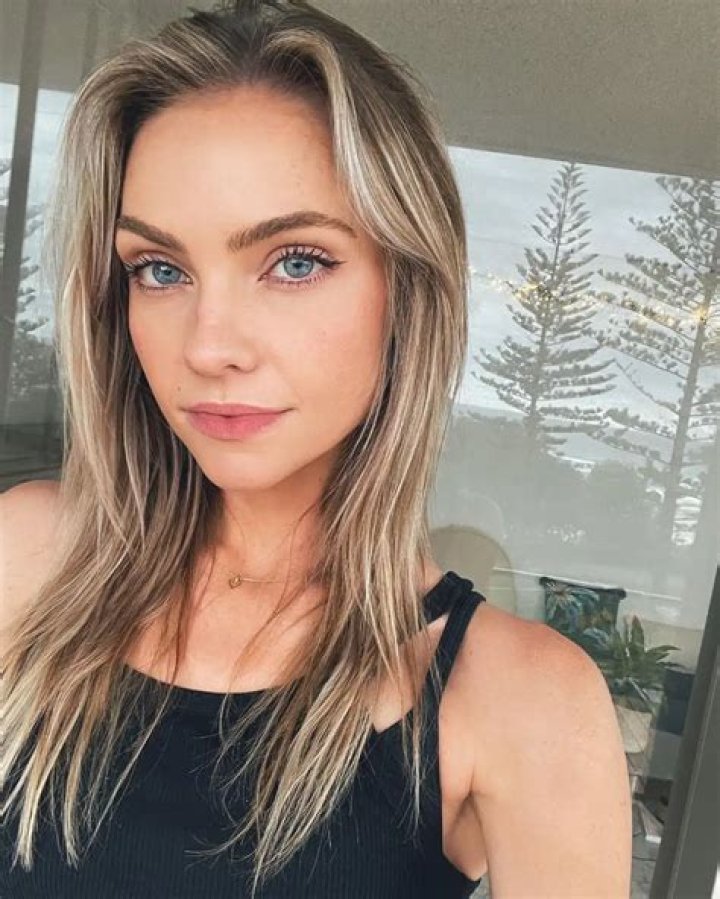 Melina Vidler Height, Weight, Net Worth, Age, Birthday, Wikipedia, Who, Instagram, Biography
