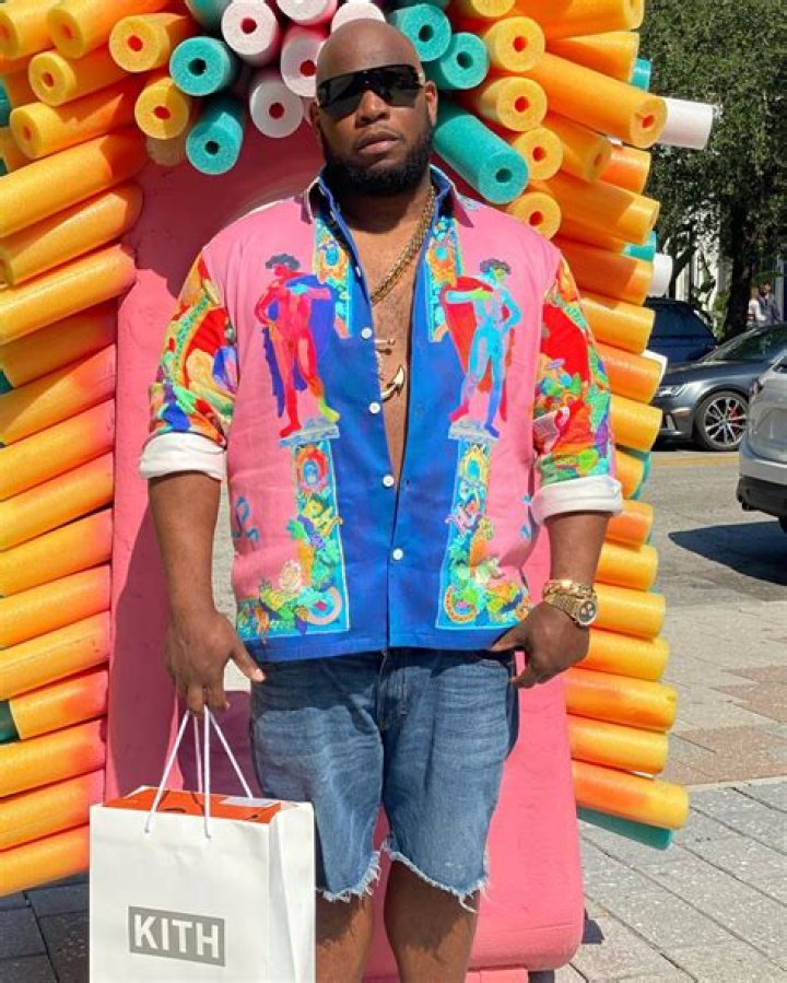Meyhem Lauren Height, Weight, Net Worth, Age, Birthday, Wikipedia, Who, Nationality, Biography