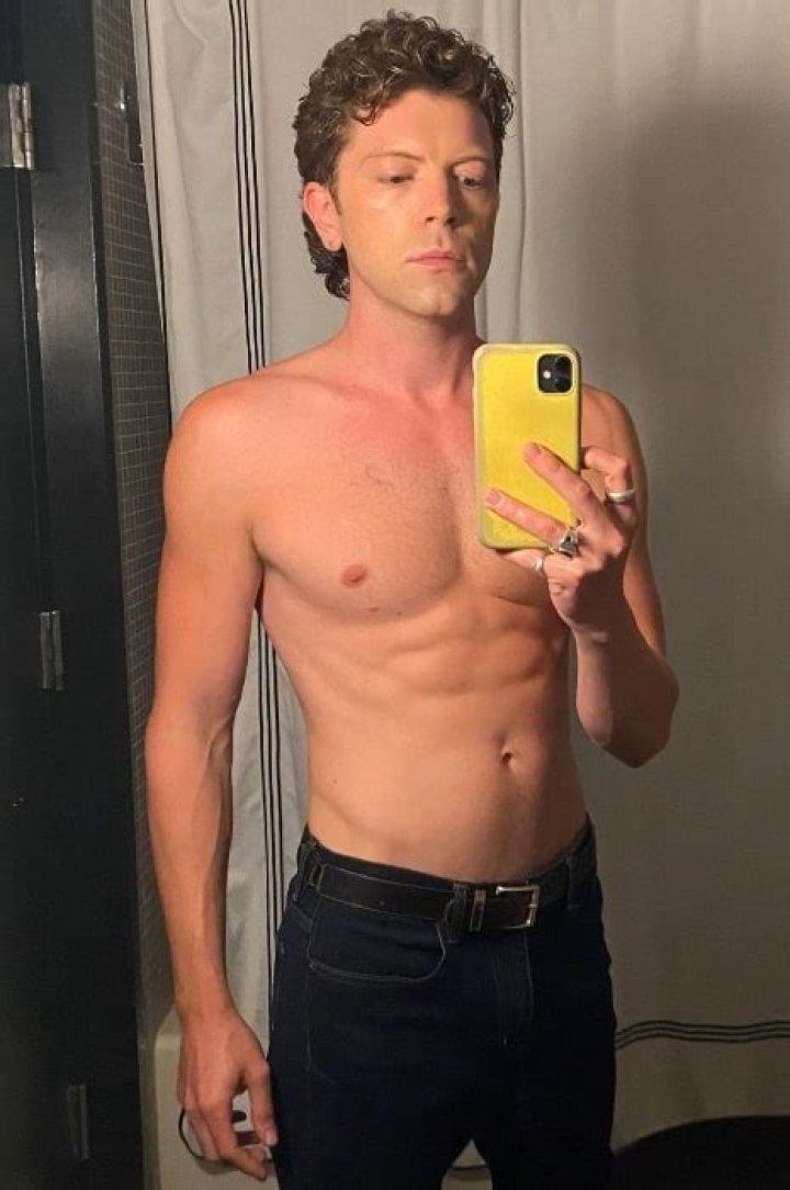 Michael Seater Height, Weight, Net Worth, Age, Birthday, Wikipedia, Who, Nationality, Biography