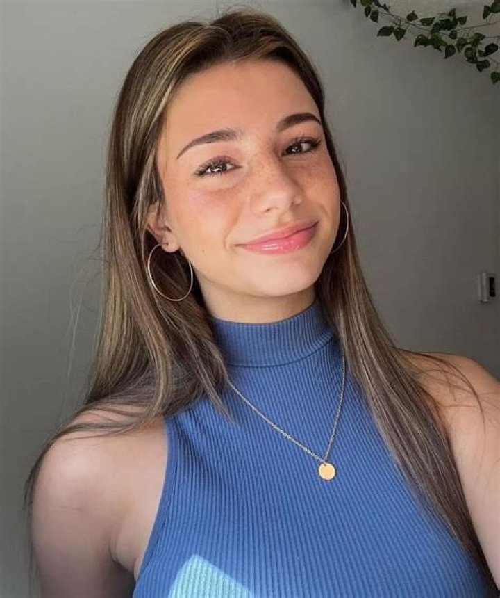 
Mikayla Campinos Wiki: What’s Her Ethnicity? Religion & Relationship Explore 