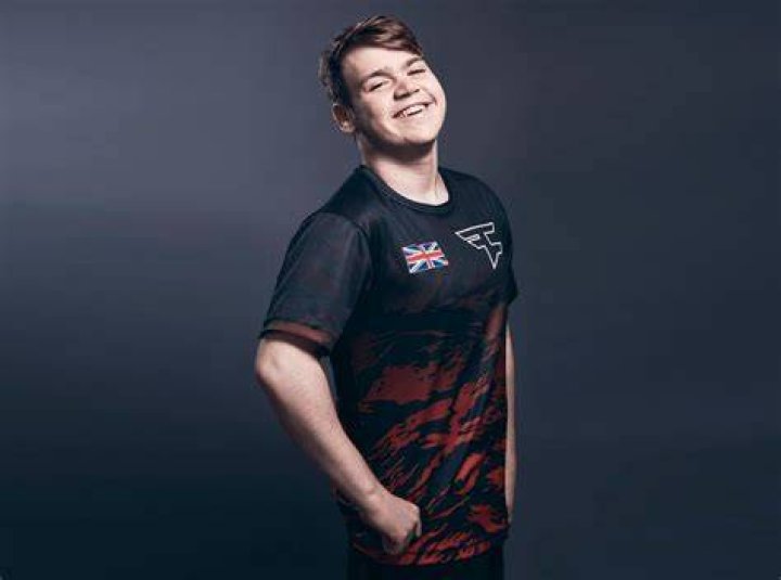 Mongraal: Girlfriend, Family, Setup, Prize Money & Net Worth