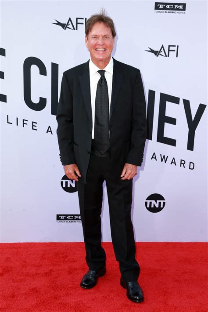 
Morris Dees Height, Weight, Net Worth, Age, Birthday, Wikipedia, Who, Nationality, Biography 
