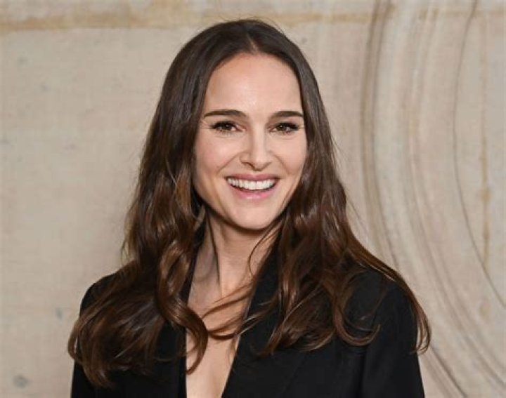
Nathalie Hembrow Height, Weight, Net Worth, Age, Birthday, Wikipedia, Who, Instagram, Biography 
